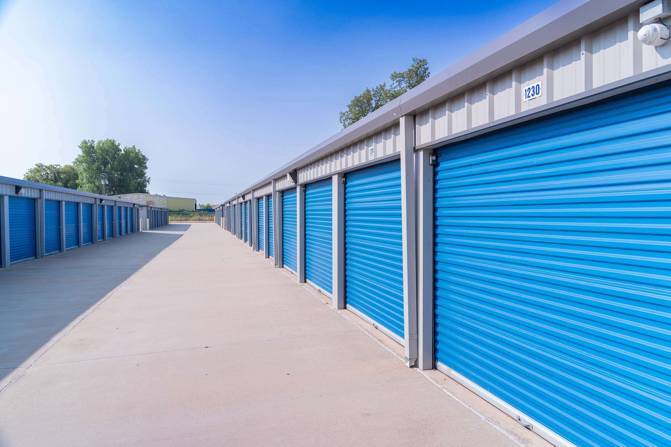 Male-Female-Boxes-Storage-Hallway